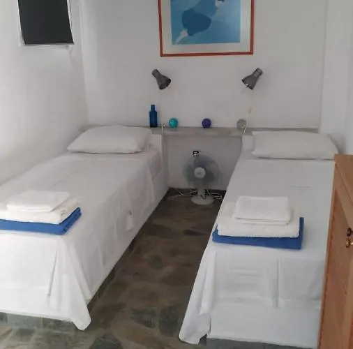 Chelidonia Steni Vala Alonissos